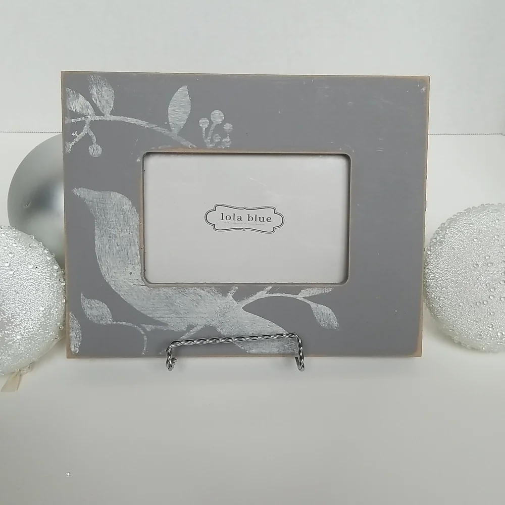Beautiful Wooden Photo Frame